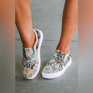 Spring/Summer slip on